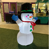 Opblaasfiguur - Sneeuwpop met rode sjaal