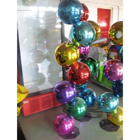 Kerstdecoratie (kerstballen pilaar) decoballen