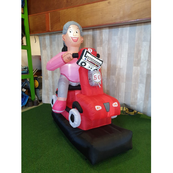 Indoor Jarige vrouw Scootmobiel 2,3m