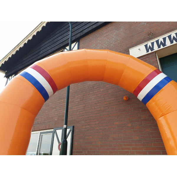 Opblaasbare feestboog - oranje