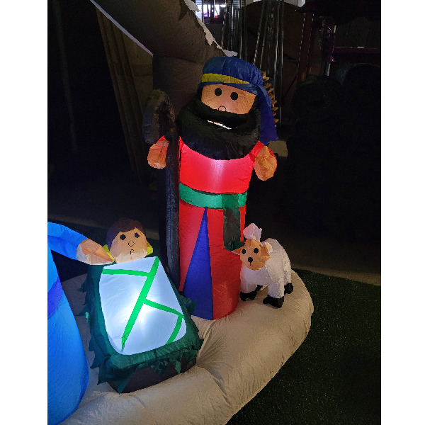Opblaasfiguur - Kerststal 180cm