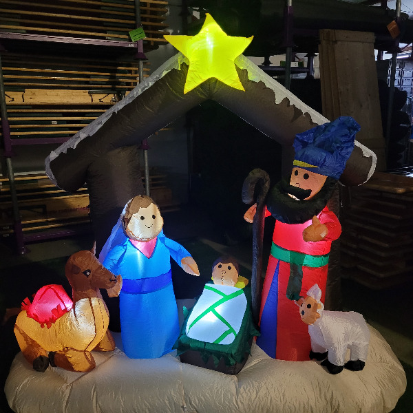 Opblaasfiguur - Kerststal 180cm
