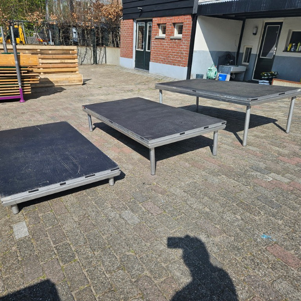 Podium 3x3m (20cm hoog)