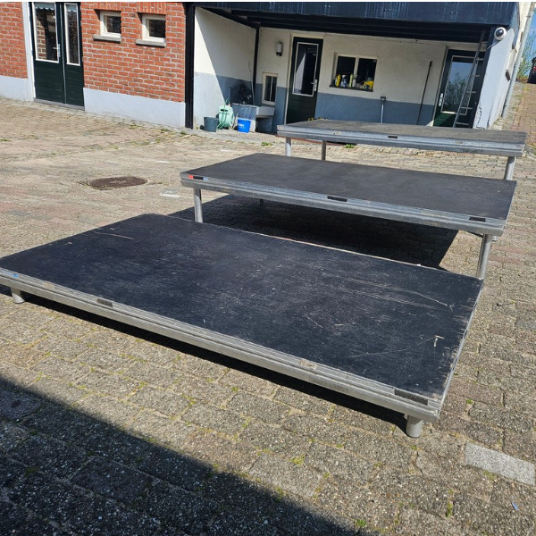 Catwalk 2x1 (40cm hoog)