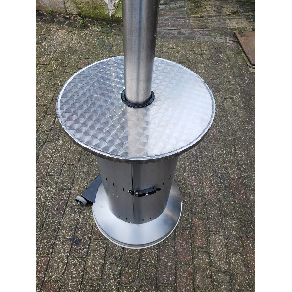 Terrasheater met tafeltje
