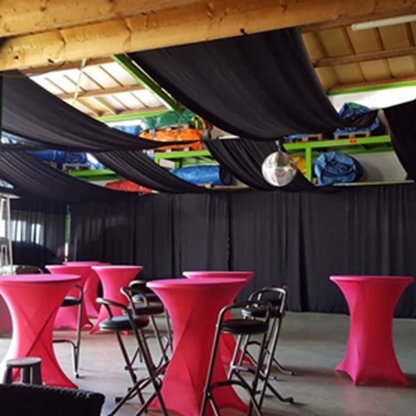 Statafel met Statafelrok slimfit - Fuchsia roze Statafel met Statafelrok slimfit - Fuchsia roze